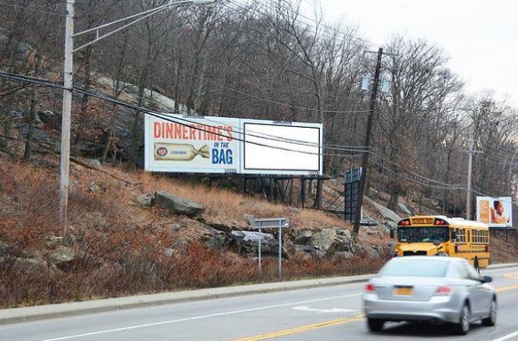 Location photo for Orange Turnpike near 20 4th St (Hillburn)