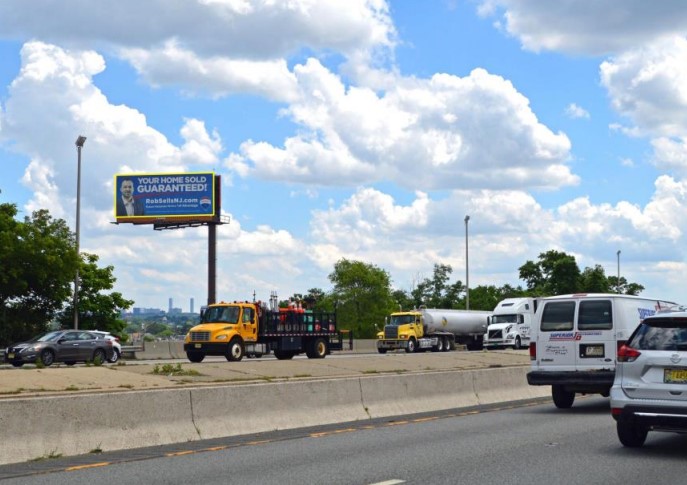 Location photo for Polifly Rd near Polifly Rd at Elleen Terrace (Hackensack)