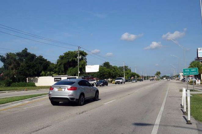 Location photo for W Hallandale Beach Blvd near Hallandale Bch Boulevard & US 441 (Miramar)