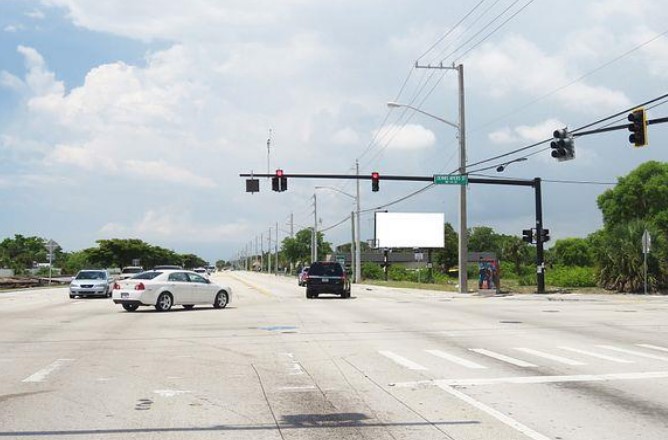 Location photo for N Dixie Hwy near Dixie Hwy & Northeast 33rd St (Pompano Beach)