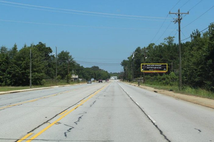 HWY 25 0.17 mi N/O SEMOUR DR ES Media
