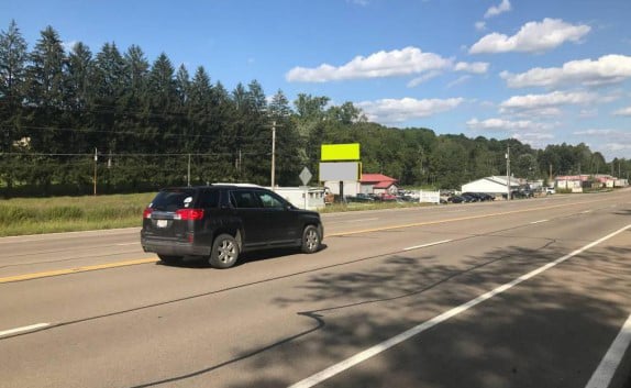 US Hwy 40 N/S, 0.29 mi W/O Timber Run Rd, W/F LHR - Top panel Media