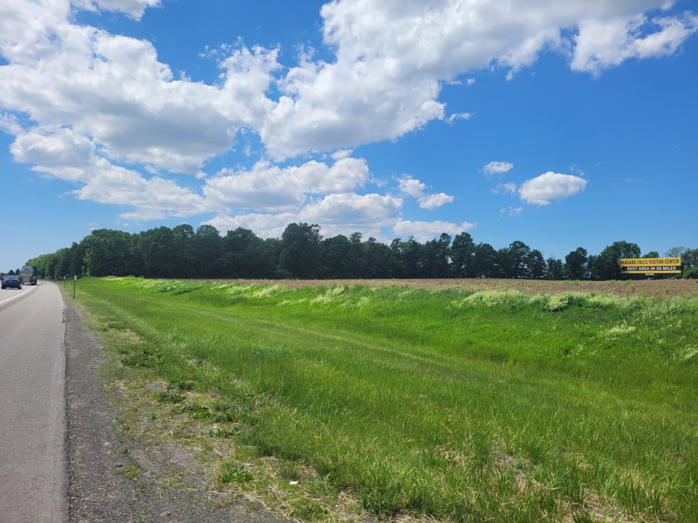 N/S I-90 3.5 mi. W/O Exit 47 Leroy F/E Media