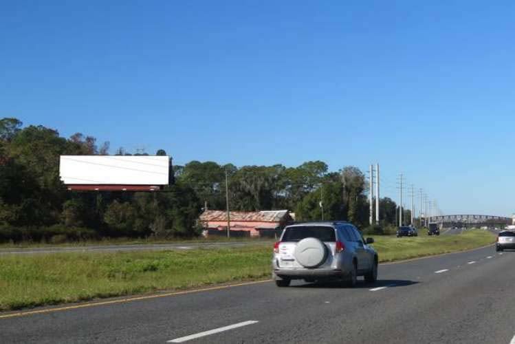 Location photo for FL-44 near Welcome to The Villages Sign (Wildwood)