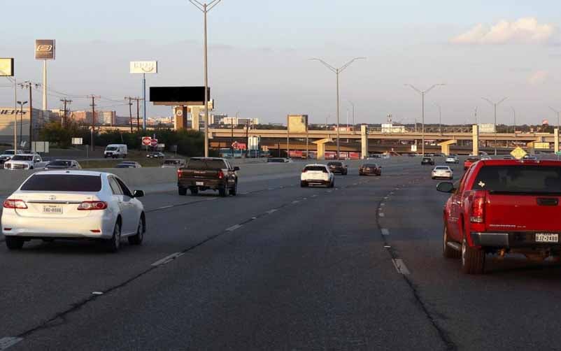 NW Loop 410 W/O Bandera Rd. F/S F/S Media