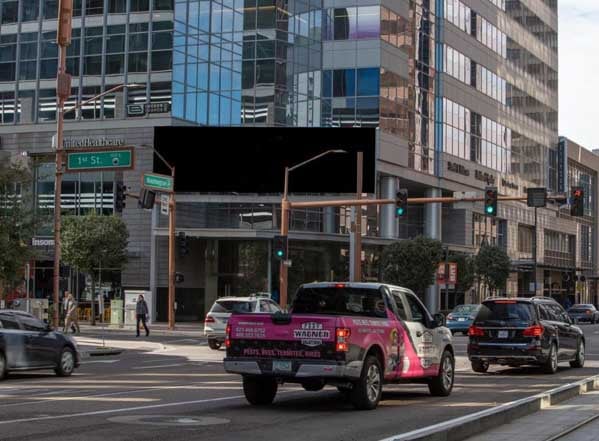 Washington St & 1st St SWC F/E Media