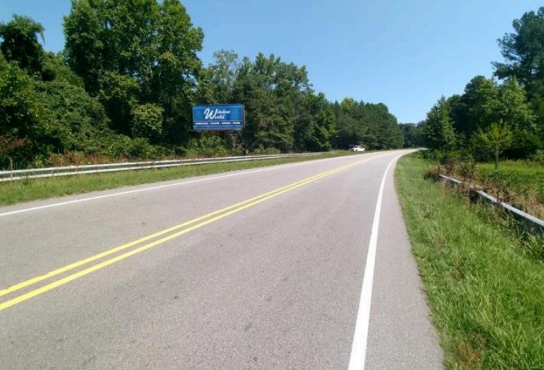 2108 NC 39 0.7 mi N/O Garrett WS Media