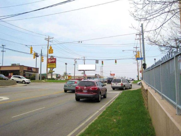 Location photo for Montgomery Rd near Duffys Square Shopping Center (Cincinnati)