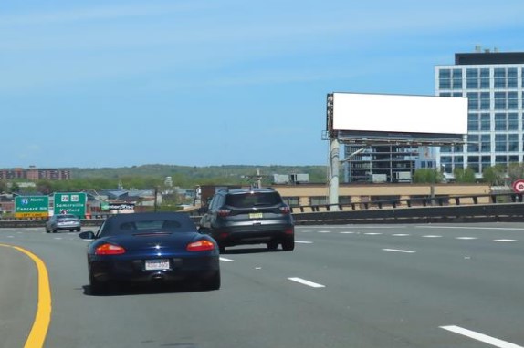 Location photo for Mystic Ave near MBTA Charlestown Bus Yard, Assembly Square (Somerville)