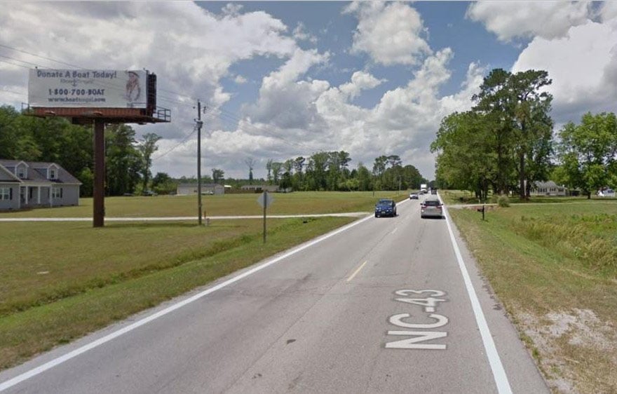 W/S US 17 N 900' N/O SR 1438 Media