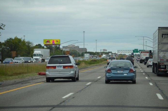 Location photo for W/S I-75 400' S/O 14 MILE RD, F/S