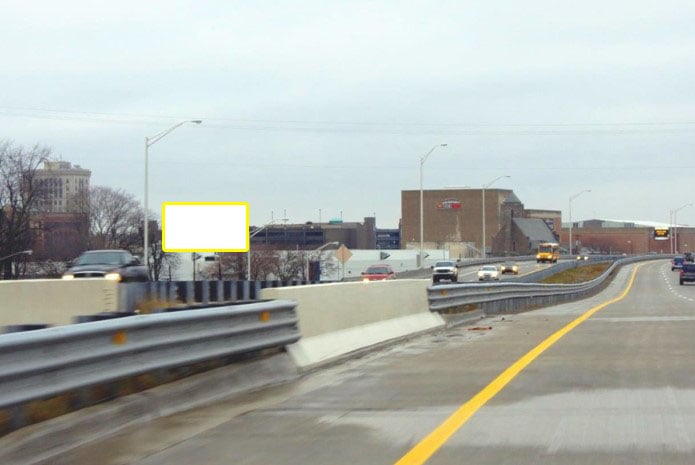 I-675 @ 721 Johnson St S/S F/E Media