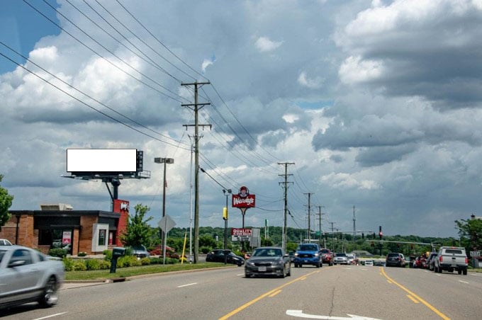 Location photo for Wales Ave NW near Portage Rd NW 4700 Block (Massillon)