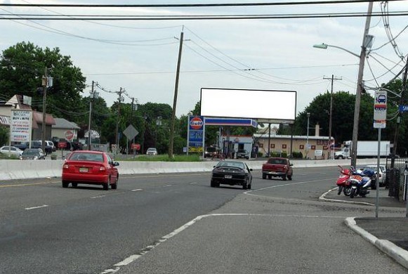 Location photo for Baldwin Ave near Boulevard at Baldwin Ave (Lodi)