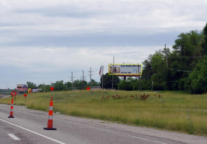 Location photo for S U.S. 71 Hwy near Transparent Brewery Dog Park (Grandview)