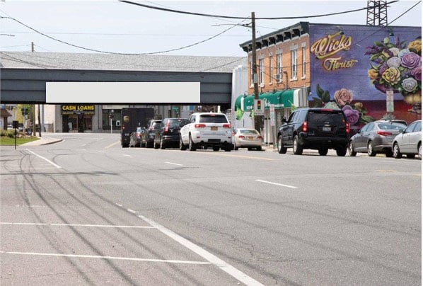 Location photo for Grand Ave + Baldwin LIRR Station (Baldwin)
