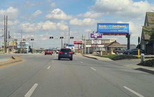 6725 82nd St E 200 ft W/O Bash St SS Media