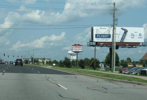 9137 Pendleton Pike 0.25 mi E/O Post Rd SS Media