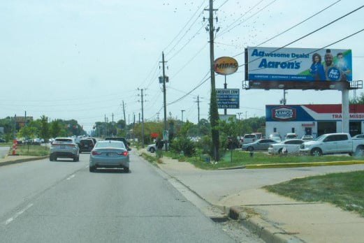 8516 Michigan Rd N 200 ft S/O 86th St WS Media