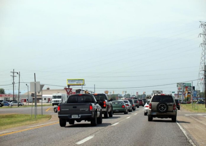 HWY 41S. 200' N/O 7TH ST Media