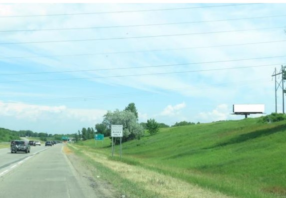 Location photo for Villa Dr near Nicols Rd at Shale Ln SE Corner (Eagan)