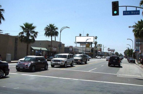 Location photo for Victory Blvd near Hypnotic Escape Rooms, Van Nuys (Los Angeles)