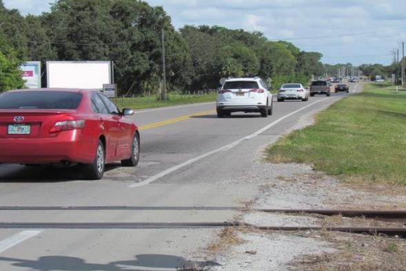 Location photo for Old Bradenton Rd near University Pkwy @ w Uni. Pkwy (Sarasota)