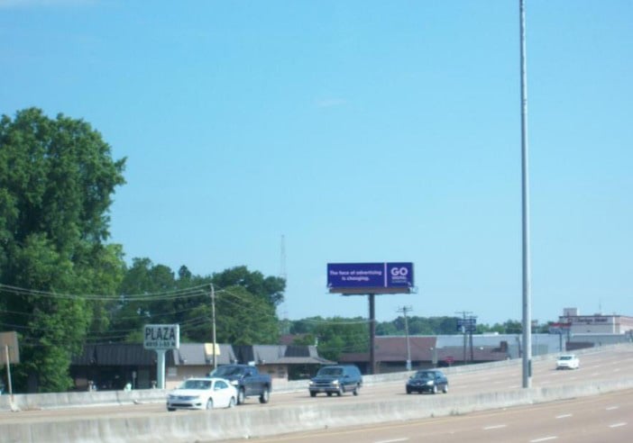 I-55 N 300' S/O CANTON MART W/S F/S Media