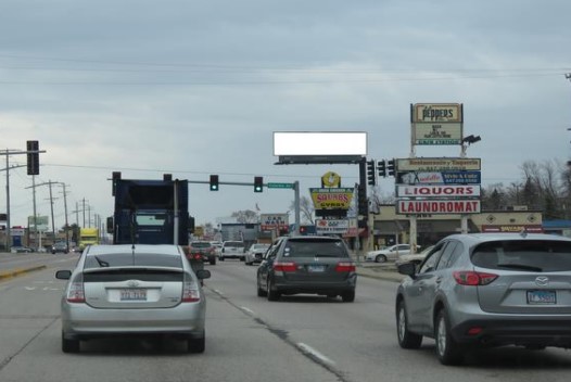 Location photo for Mannheim Rd near Mannheim/Fullerton (Melrose Park)