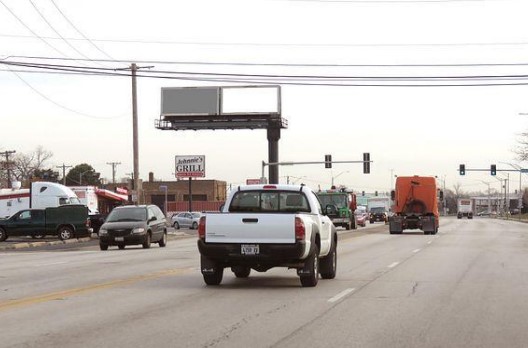 Location photo for Lake St NS 45ft E/O 44th Ave F/W - 1