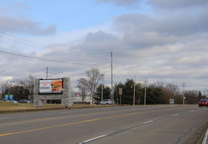 Location photo for E Columbia Ave near Barnes Park (Battle Creek)