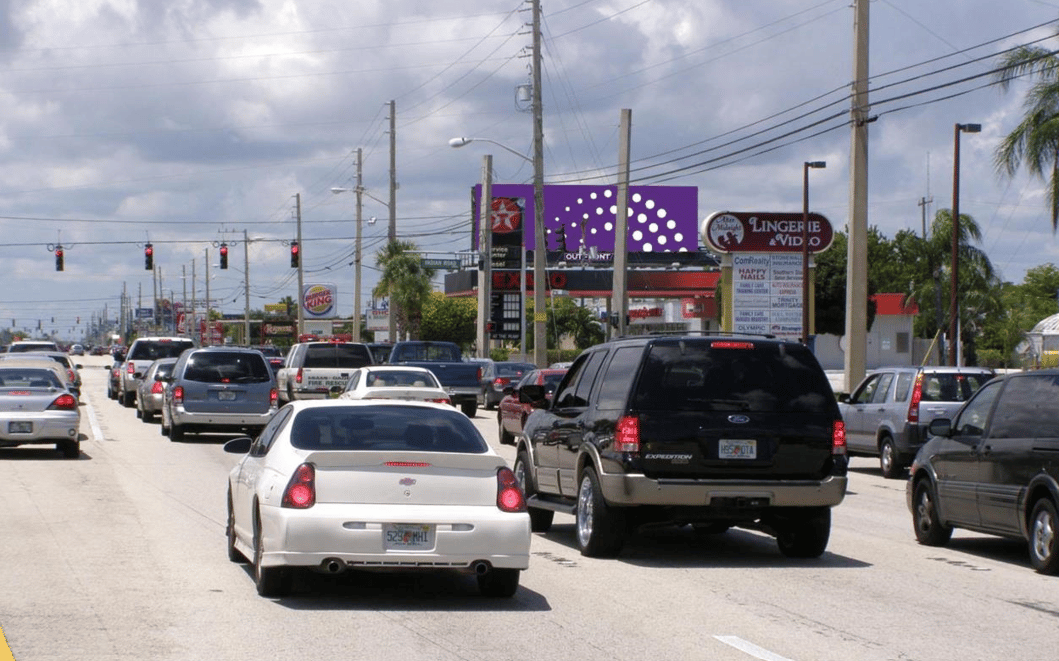 Okeechobee Blvd 1.00 mi E/O Military Trail N/S F/E Media
