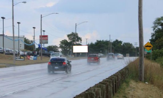 Location photo for E Columbia Ave near Barnes Park (Battle Creek)