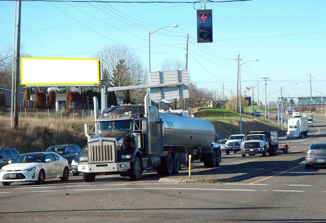 Location photo for NE 92nd Ave near Parkrose/Sumner TC, Sumner (Portland)