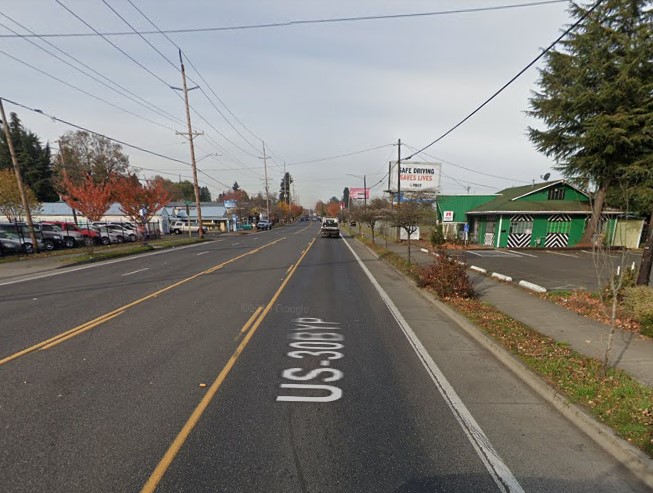 NE Sandy Blvd 10 ft W/O 118th Av NS F/E-2 F/E Media