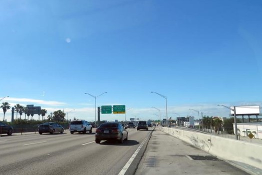 Location photo for SW 30th Ave near Pembroke Road/Southwest 31st Avenue - (Public Storage) (Hallandale Beach)