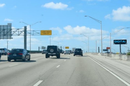 Location photo for SW 30th Ave (Hallandale Beach)