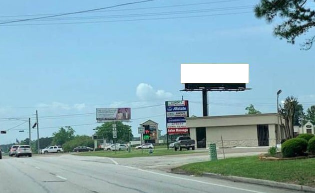 Location photo for N/S of Hwy 105, 100 feet E/O Loop 336, E/F