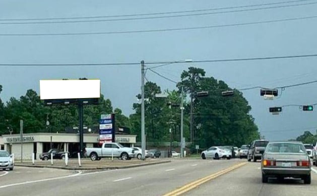 Location photo for W Davis St (Conroe)