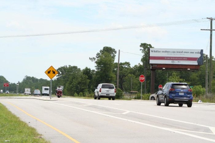 Location photo for W/S US-17 .8 MILE N/O LEJUNE BLVD A-1033