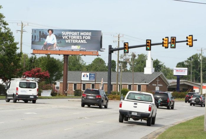 1600 WILMINGTON HWY (US 17S) 0.25 mi N/O BLUE CREEK SCHOOL RD WS Media