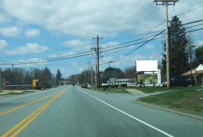 Rt 184 20 ft S/O Tollgate Rd. N/S F/E Media