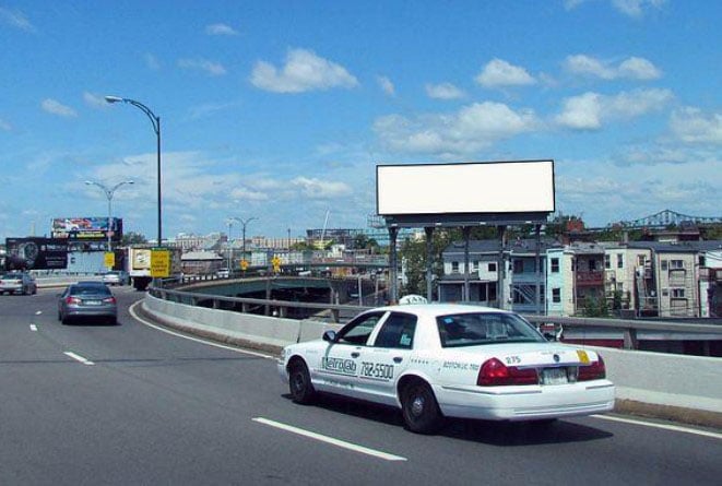 Location photo for McClellan Hwy ES 43ft N/O Bremen St F/N - 1