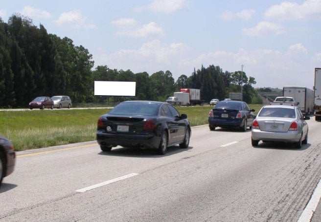 I-95 640.00 ft N/O Oslo Rd Overpass E/S F/N Media