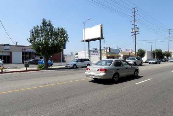 Location photo for Oxnard St (Los Angeles)