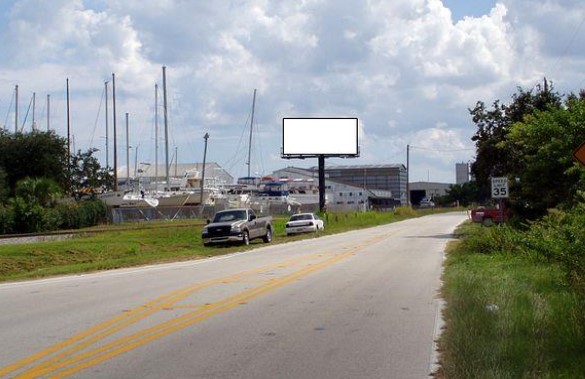 Location photo for Old Dixie Hwy near Fort Pierce Downtown KOA Journey (Fort Pierce)
