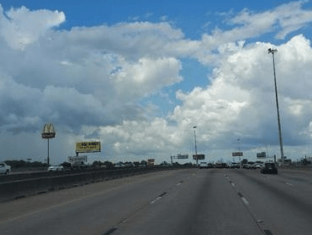 Location: 10500 I-45 S (Gulf Fwy) N/O Edgebrook Dr Media