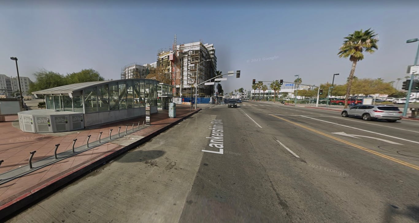 Location photo for NB Lankershim FS Chandler F/N