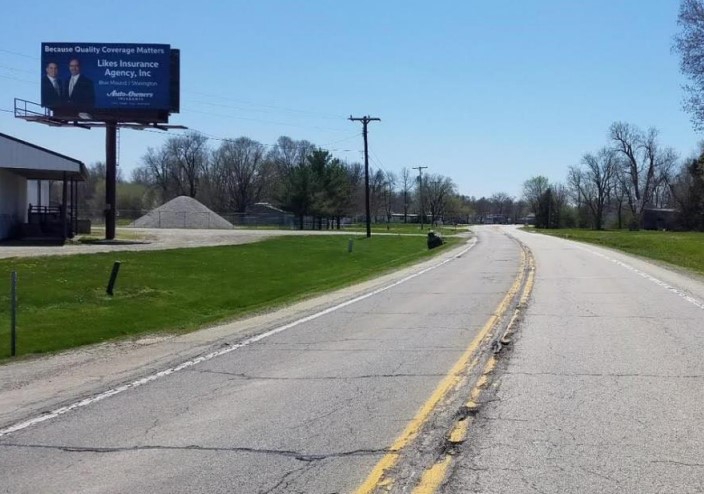 Rt 48 & Rail Road St. N/F Blue Mound Media