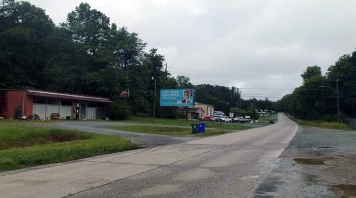 801 US 421 BUS. 750 ft N/O US 64 WS Media